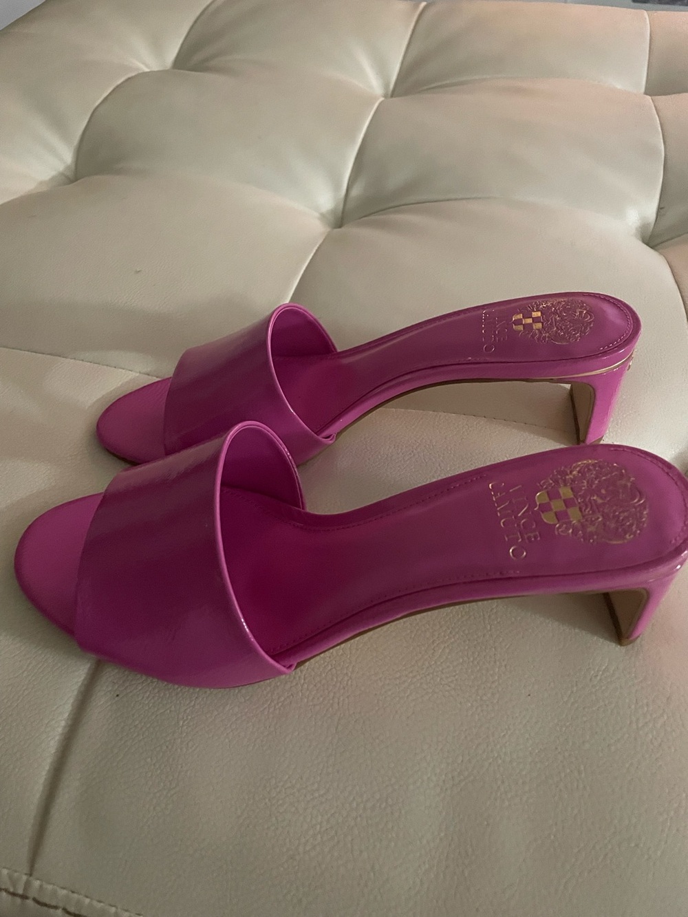 Vince Camuto Fuchsia Slip-On Mid-Heel Mules - Picture 3 of 10